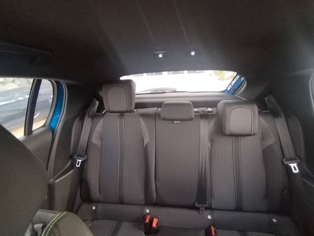Peugeot 208 1.2 puretech GT s&s 130cv eat8