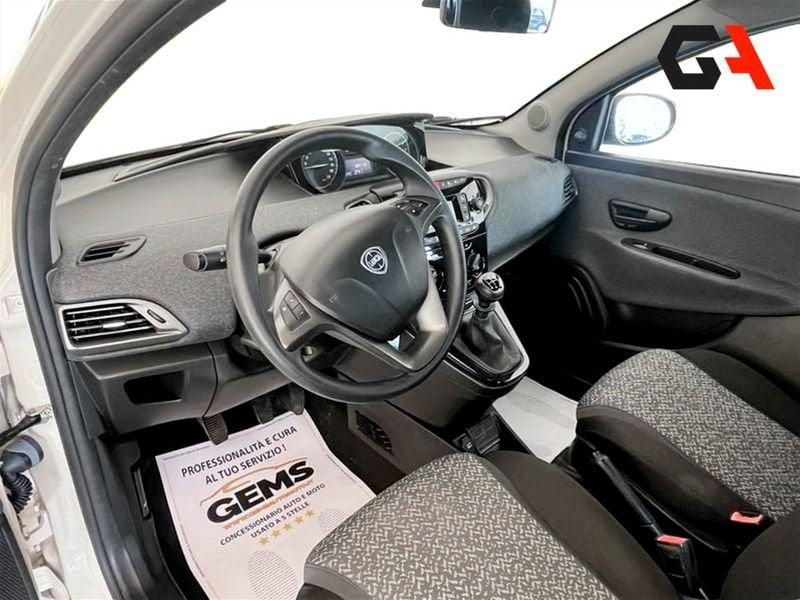 Lancia Ypsilon 1.2 69 CV 5 porte Elefantino Blu