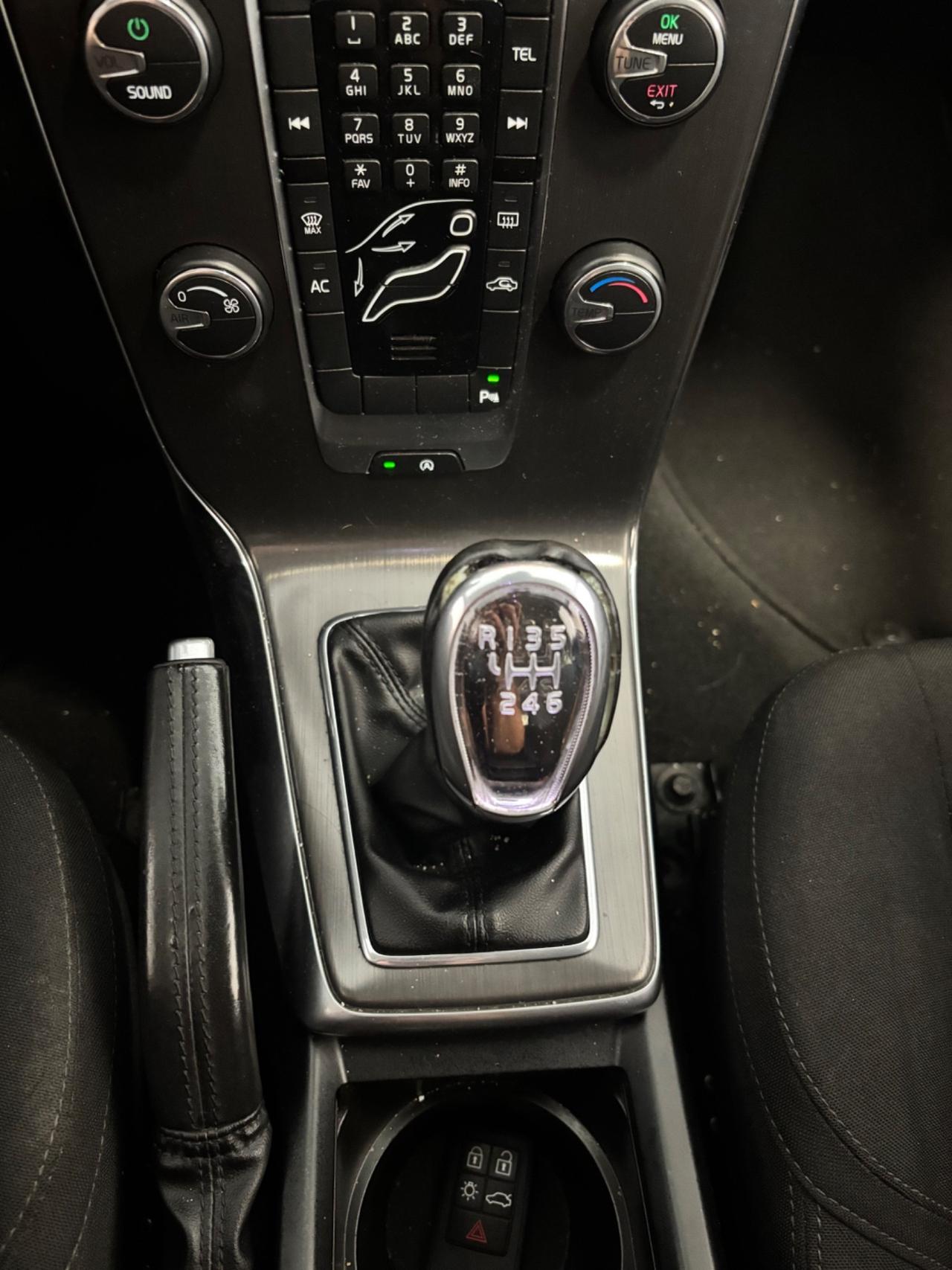 Volvo V40 D2 1.6 Summum |OK NEOPATENTATI |
