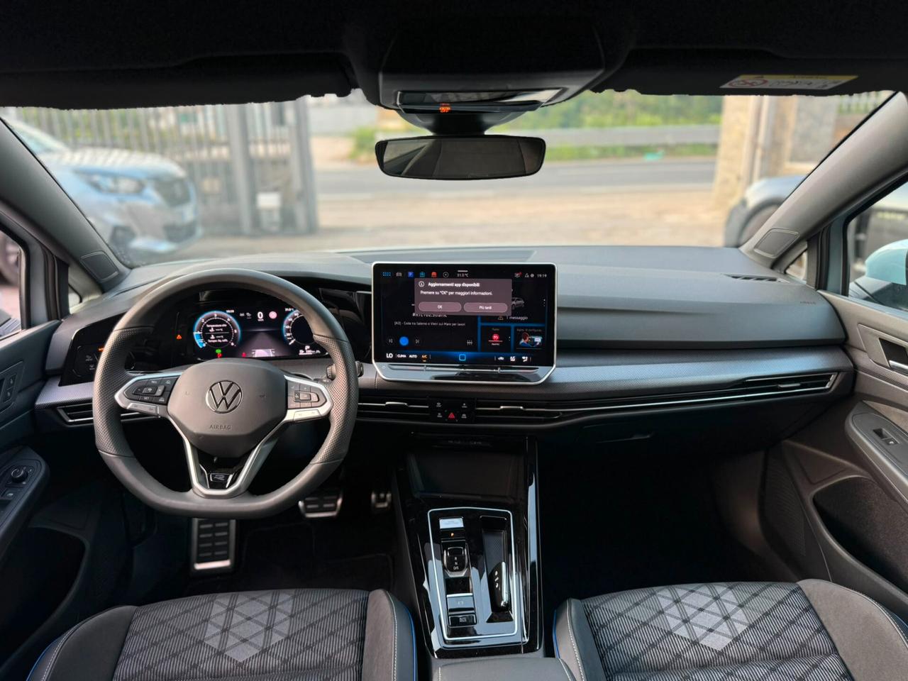 Volkswagen Golf 2.0 TDI 150 CV DSG R-Line