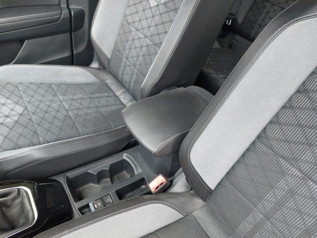 VOLKSWAGEN T-Roc 1.0 TSI R-Line km 37000 Cambio Manuale