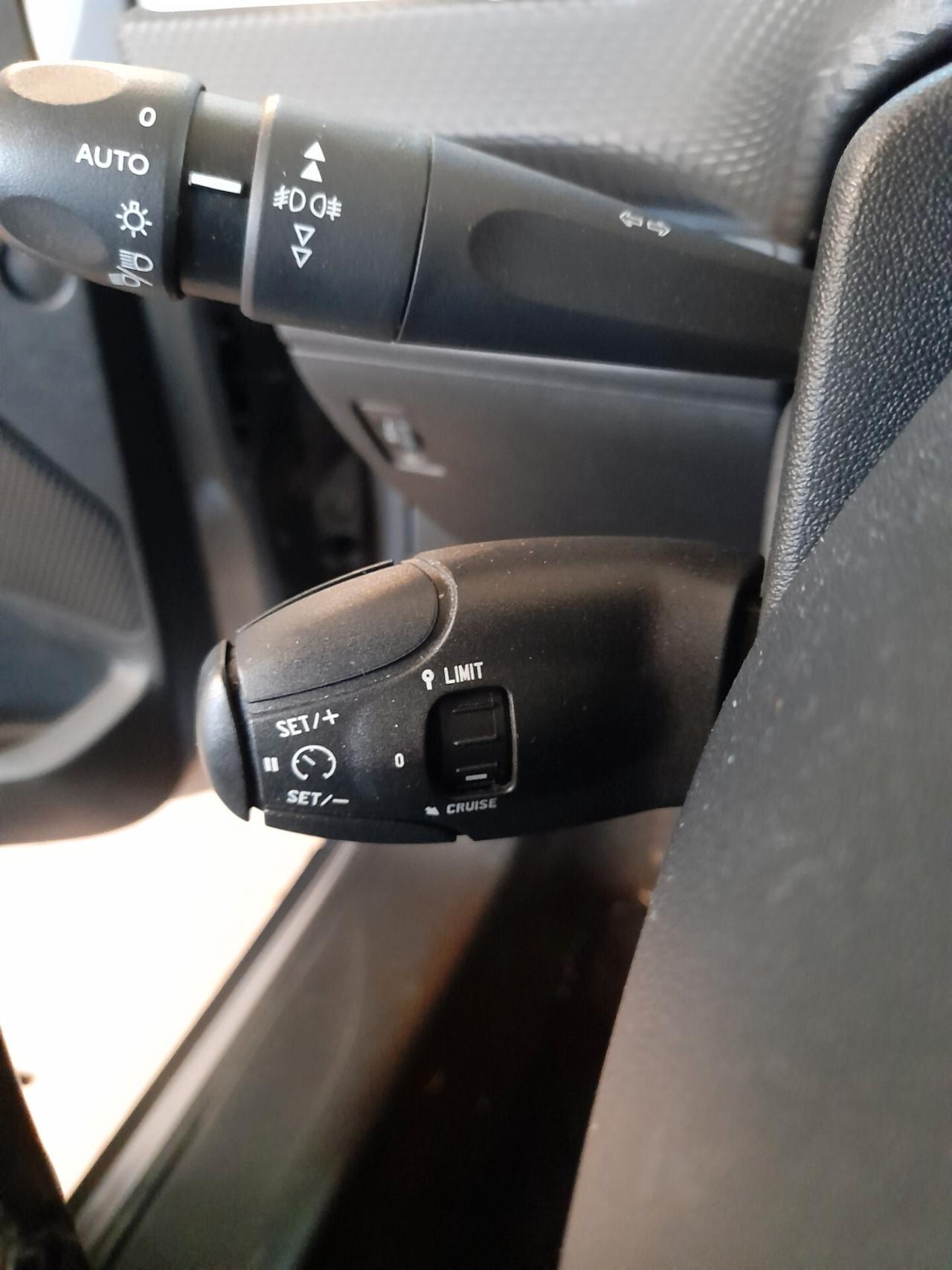 Peugeot 2008 PureTech 82 Allure