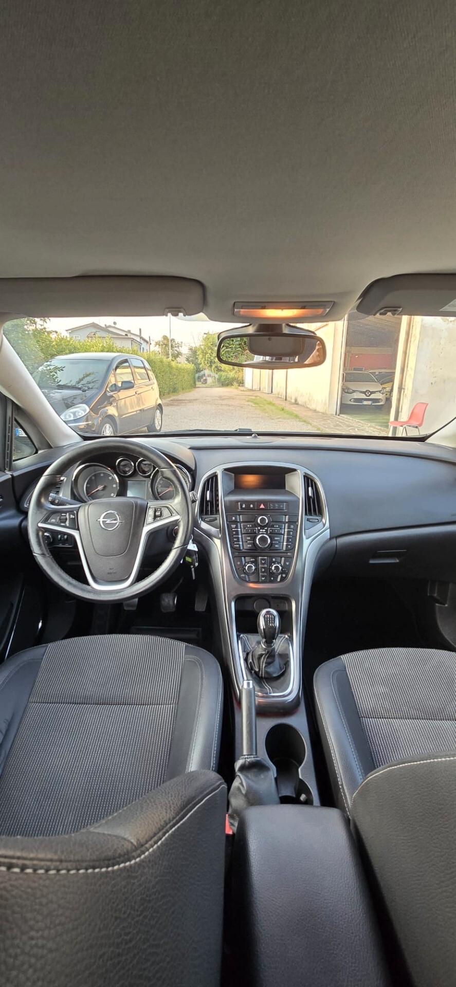 Opel Astra 1.7 CDTI 125CV 5 porte Cosmo