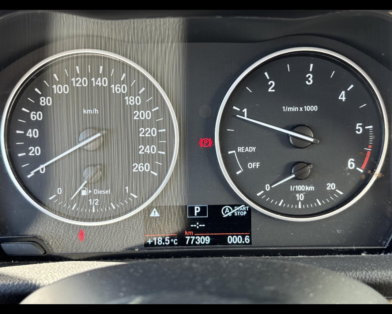BMW Serie 2 A.T. (F45) - 220d xDrive Active Tourer Advantage au