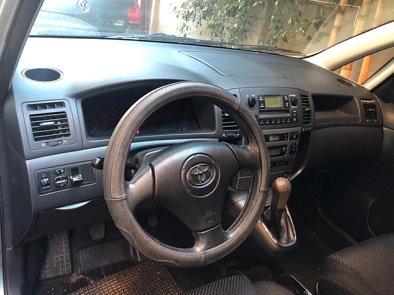 Toyota Corolla Verso 1.6 16V