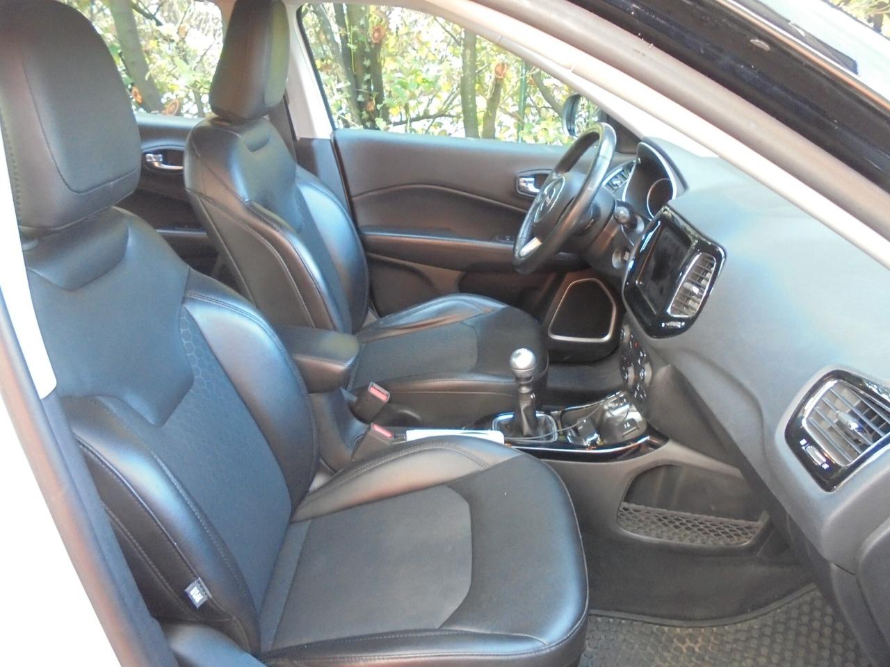 Jeep Compass 1.4 MultiAir 2WD Night Eagle con gancio traino estraibile