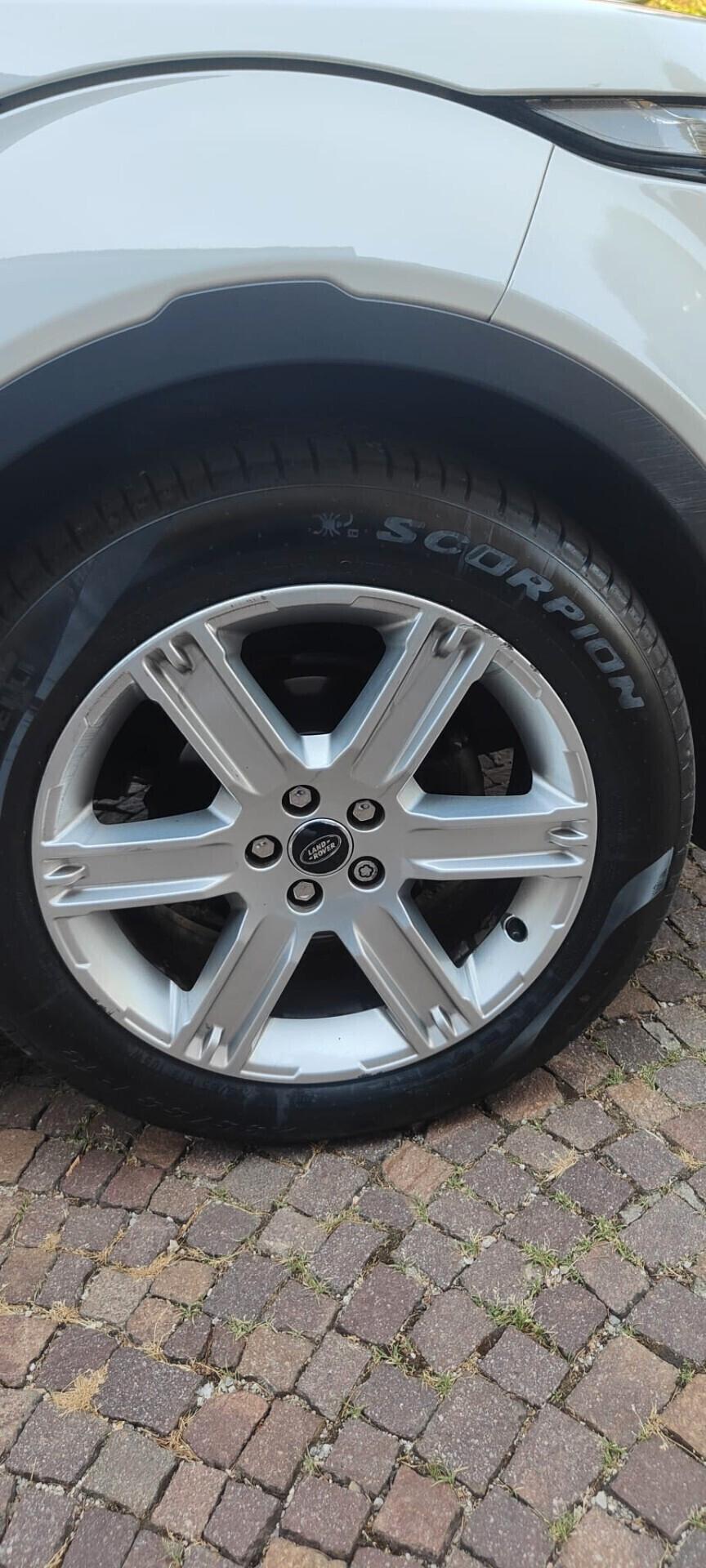 Land Rover Range Rover Evoque Range Rover Evoque 2.2 TD4 5p. Prestige