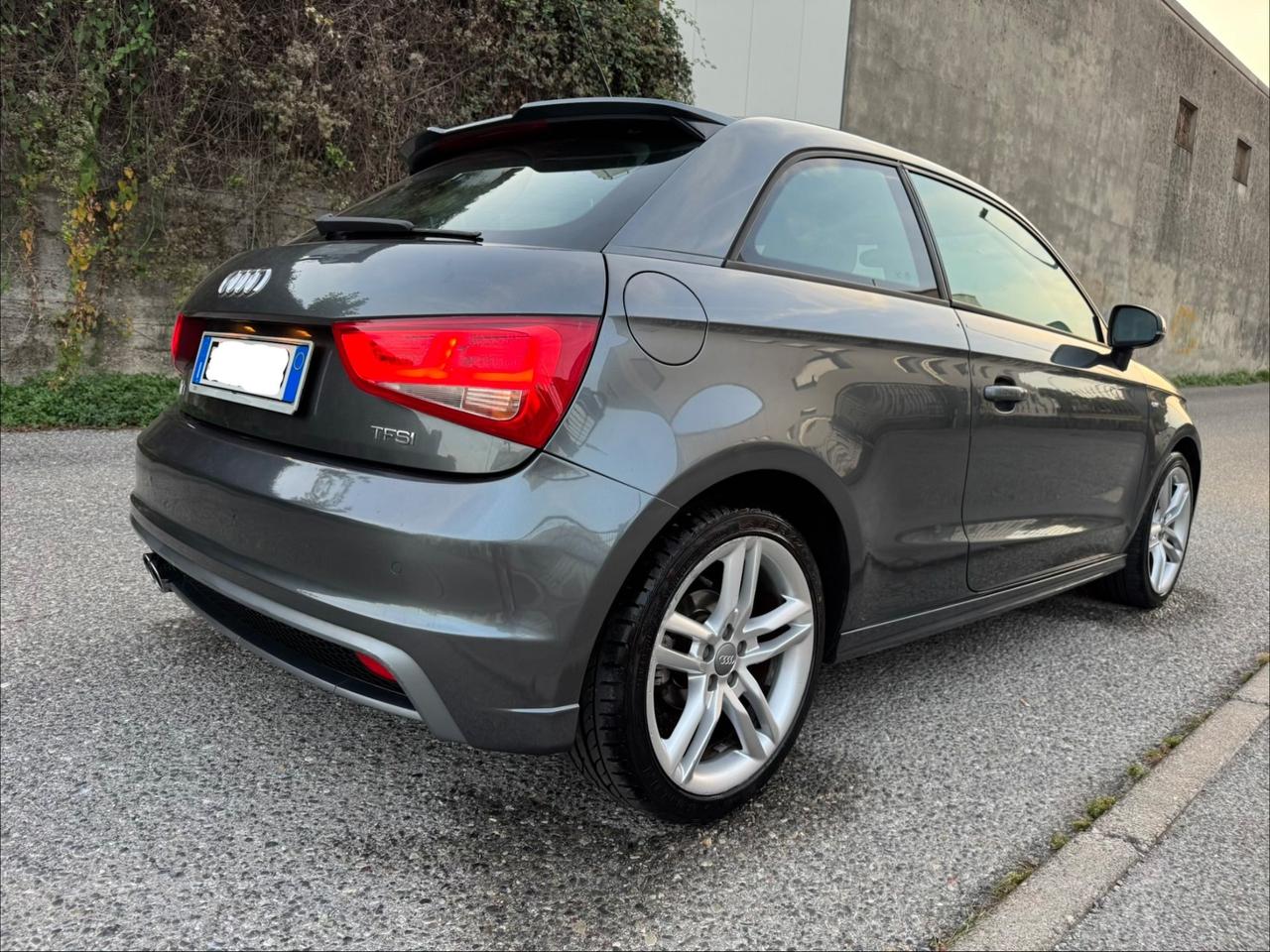 Audi A1 1.4 TFSI S tronic S-LINE Neopatentati Tagliandata