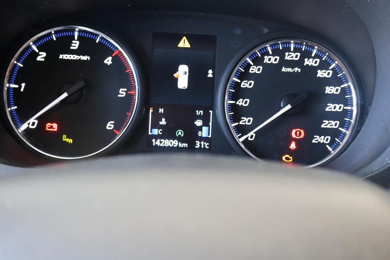 Mitsubishi Outlander 2.2 Instyle awd 7POSTI