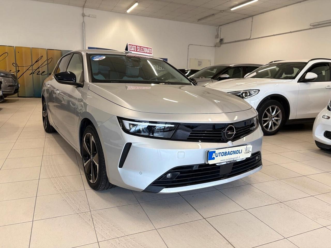 Opel Astra BUSINESS ELEGANCE 1.5 Turbo Diesel AT8 SPOTICAR