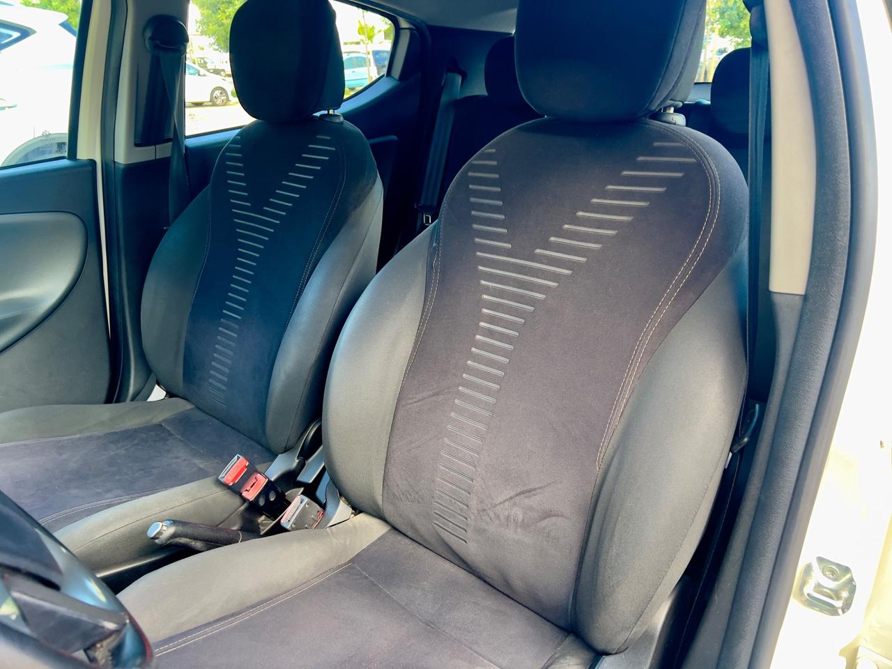 Lancia Ypsilon 1.2 69 CV 5 porte GPL Ecochic Gold