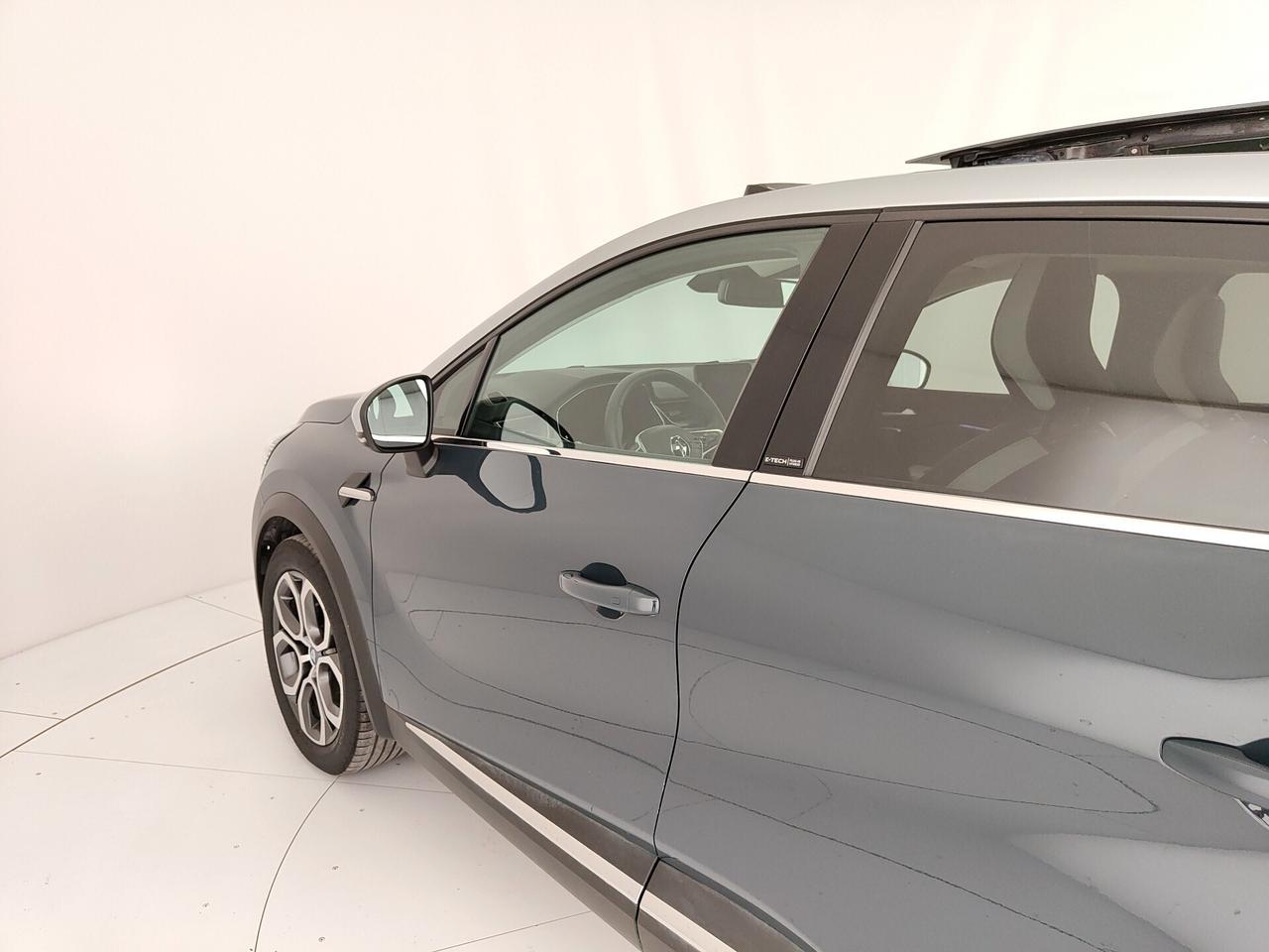 Renault Captur Plug-in Hybrid E-Tech 160 CV Intens