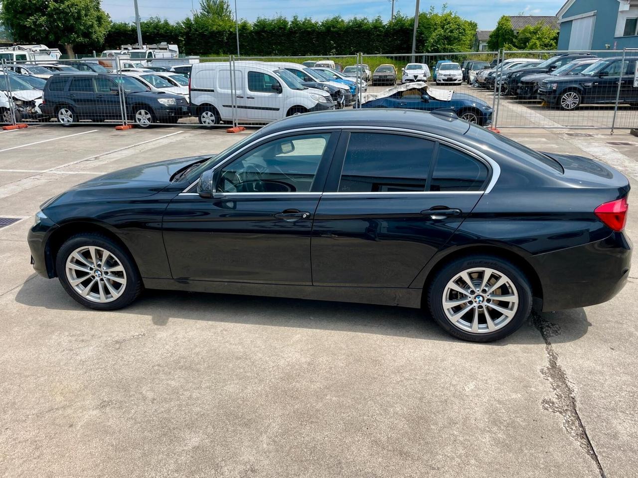 Bmw 316d Sport - 2017 ***VEICOLO SINISTRATO *** EURO 6