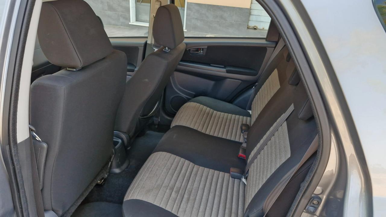 Fiat Sedici 2.0 MJT 16V DPF 4x4 Emotion