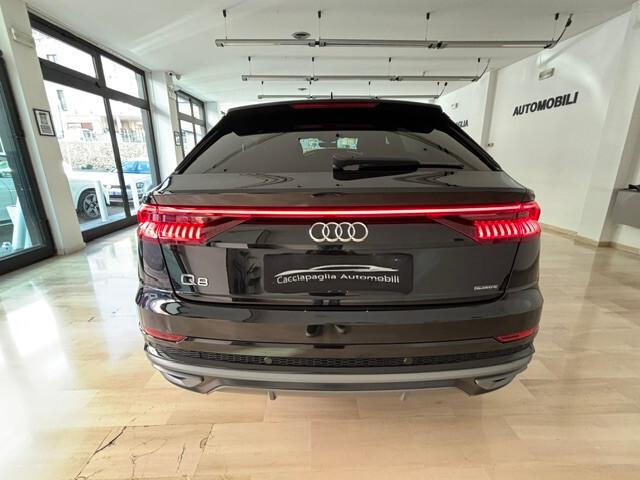 Audi Q8 45 3.0 tdi mhev Quattro Tiptronic S-Line