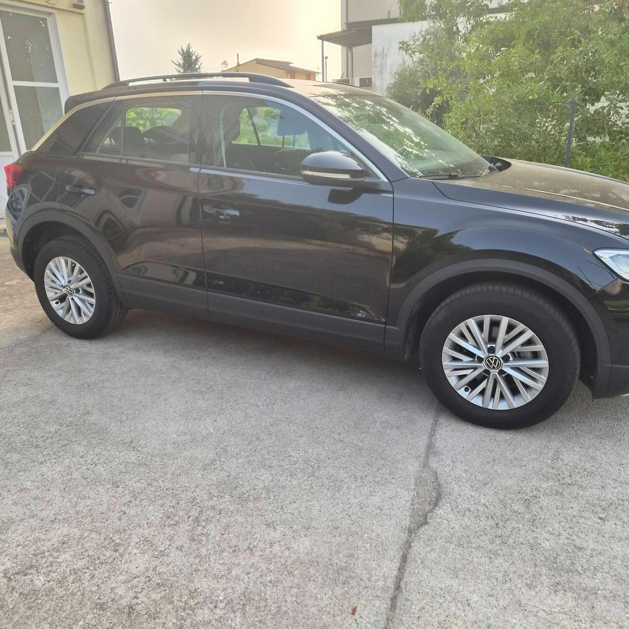 Volkswagen T-Roc 2.0 TDI SCR Style 2025 km12.000
