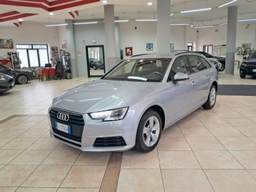 Audi A4 Avant 2.0 TDI 150 CV ultra Business Sport