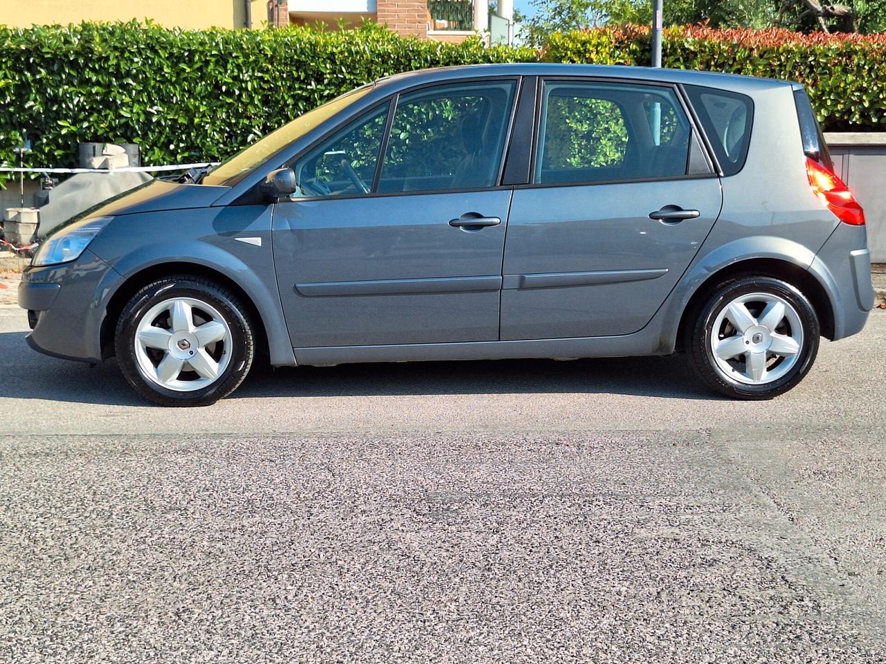 Renault Scenic Scénic 1.6 16V Serie Speciale Exception 100.000km UNICOPROPIETARIO NEOPATENTATI