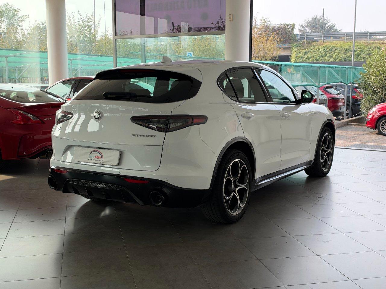 Alfa Romeo Stelvio 2.2 t Veloce AT8 Q4 210cv PREZZO REALE