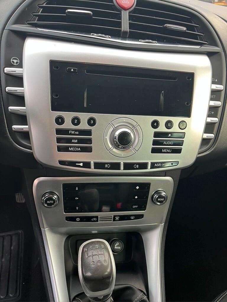 Lancia Delta 1.6 MJT DPF Gold