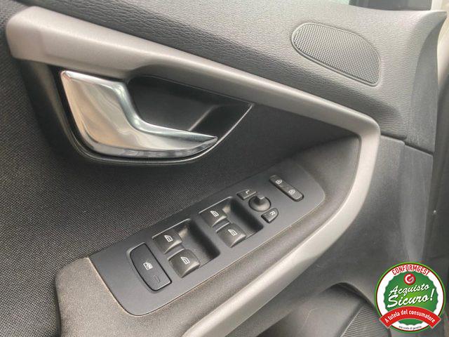 VOLVO V40 D2 1.6 Kinetic