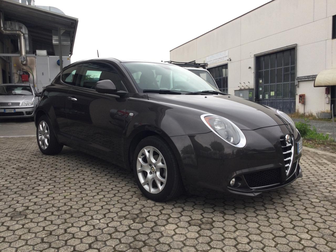 Alfa Romeo MiTo 0.9 T 105 CV TwinAir S&S Distinctive
