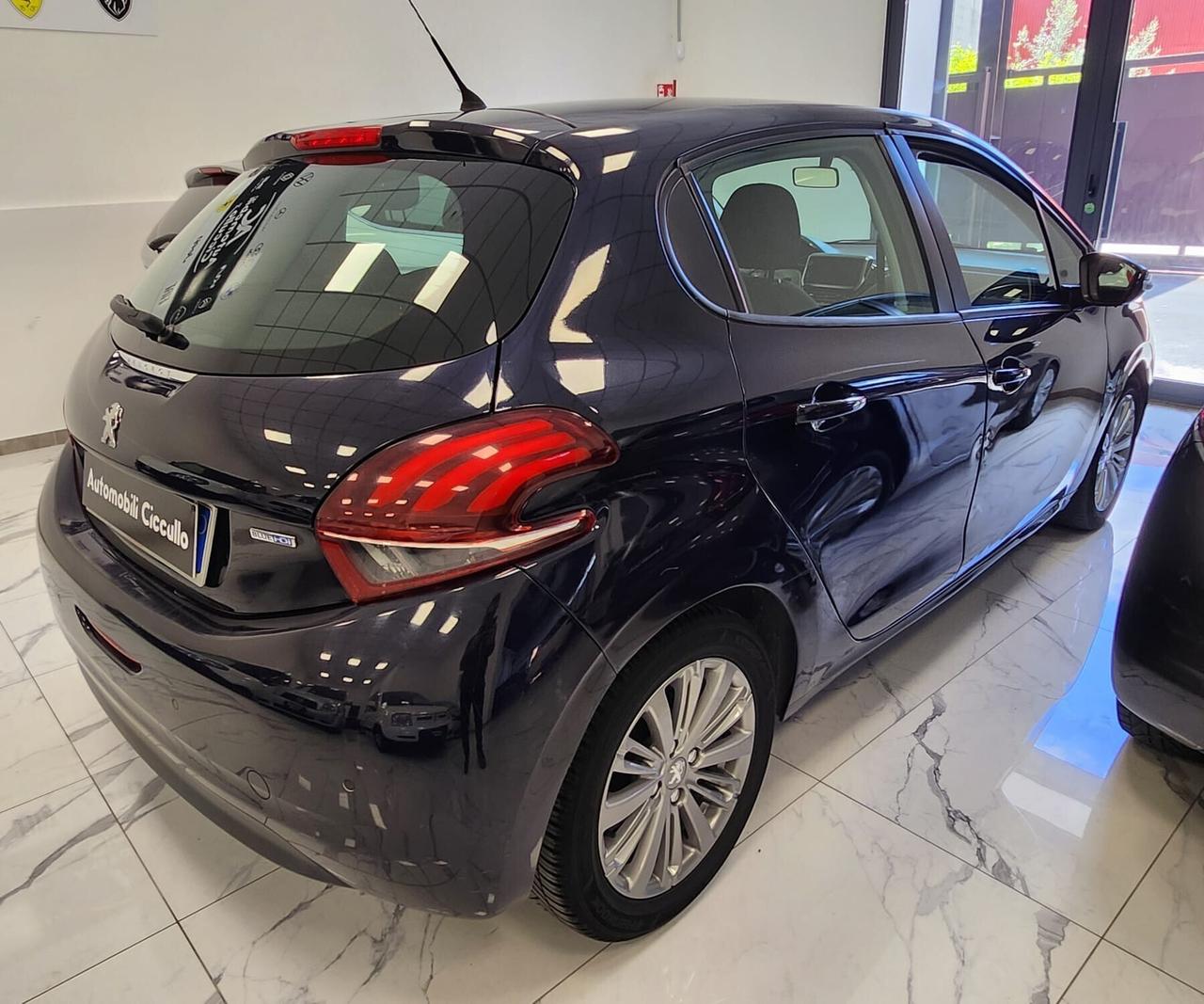 Peugeot 208 BlueHDi 1.6D 75CV 5 porte Allure