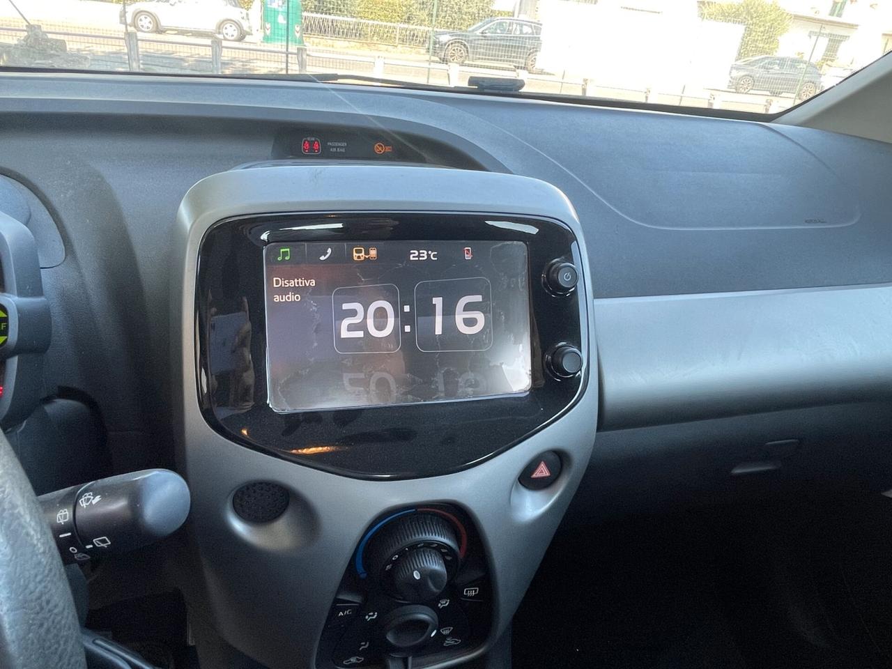 Peugeot 108 VTi 68 5 porte GARANTITA