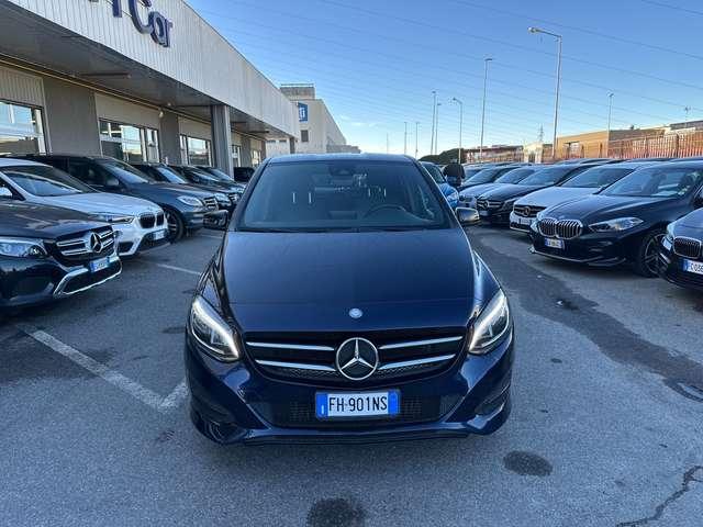 Mercedes-Benz B 200 B 200 d Premium Next auto