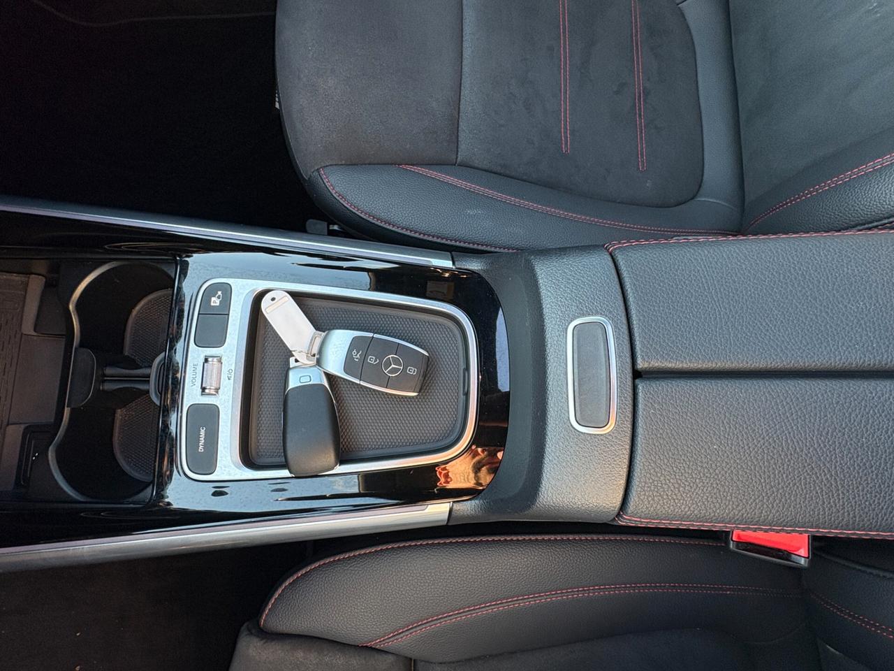 Mercedes-benz GLA 200 d AUTOMATIC AMG LINE PREMIUM PLUS TETTO APRIBILE