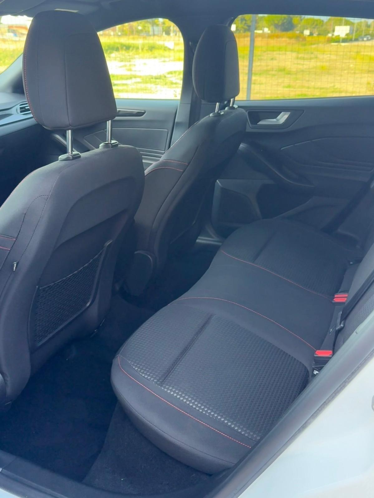 Ford Focus 1.5 EcoBlue 120 CV SW ST-Line