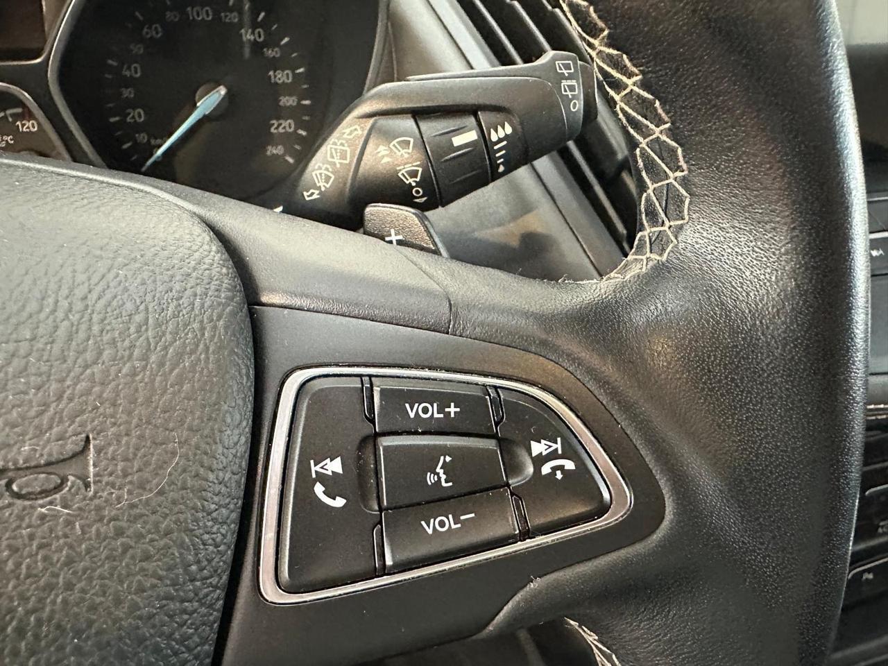 Ford Kuga 2.0 TDCI 180 CV S&S 4WD Powershift Vignale