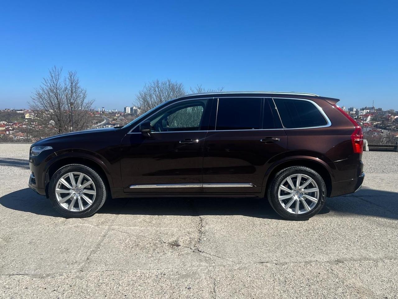 Volvo XC 90 XC90 D5 AWD Geartronic 7 posti Inscription