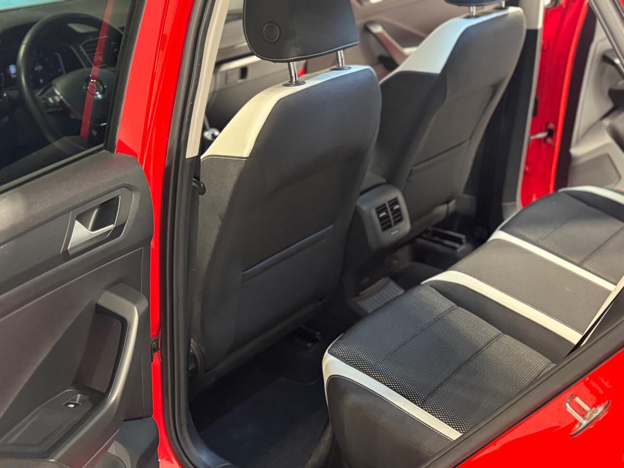 Volkswagen T-Roc 1.6 TDI Advanced 63.000 Km !