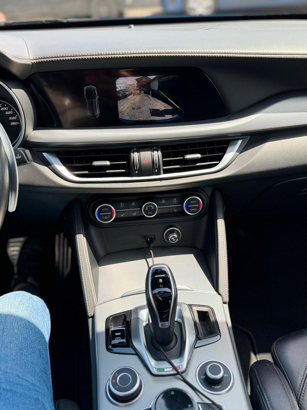 Alfa Romeo Stelvio Veloce 2.2 diesel 210CV Q4 Permute Garanzia finanziamenti