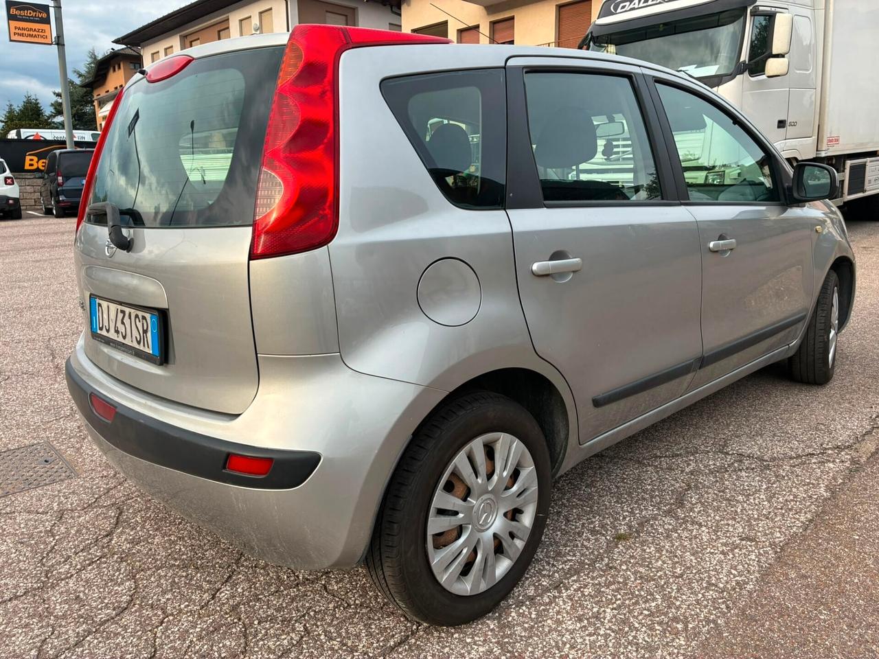 Nissan Note 1.4 BENZINA