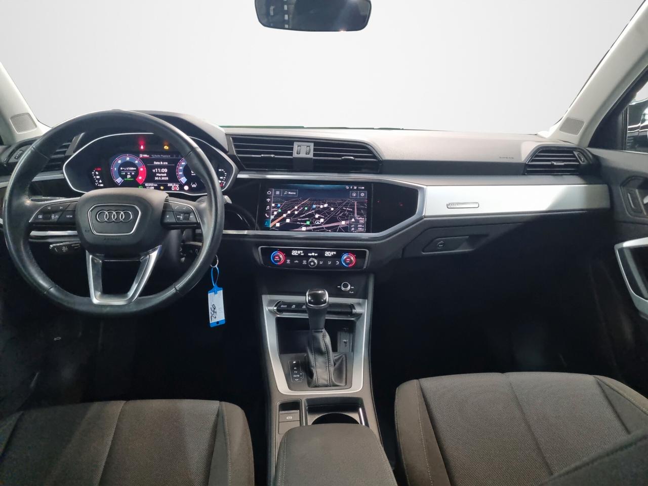 Audi Q3 35 TDI S tronic Business