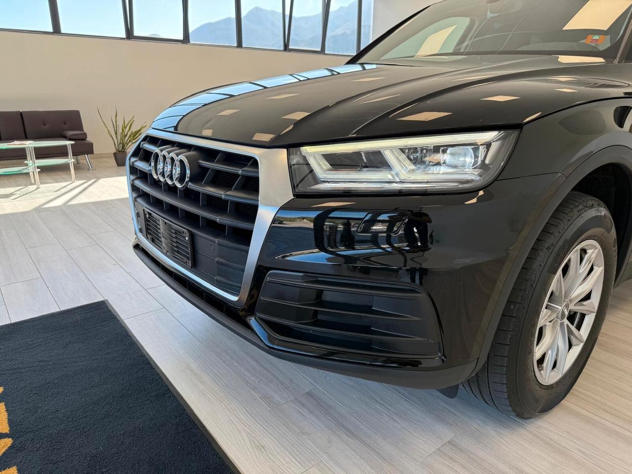 Audi Q5 2.0 TDI quattro S tronic Business