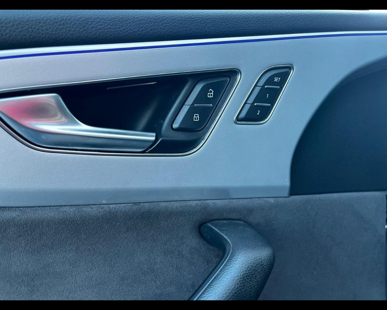 AUDI Q8 50 TDI MHEV TIPTRONIC QUATTRO SPORT
