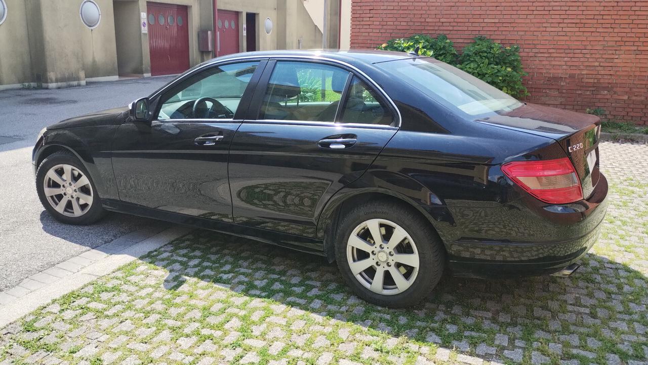 Mercedes-benz C 220 C 220 CDI BlueEFFICIENCY Avantgarde