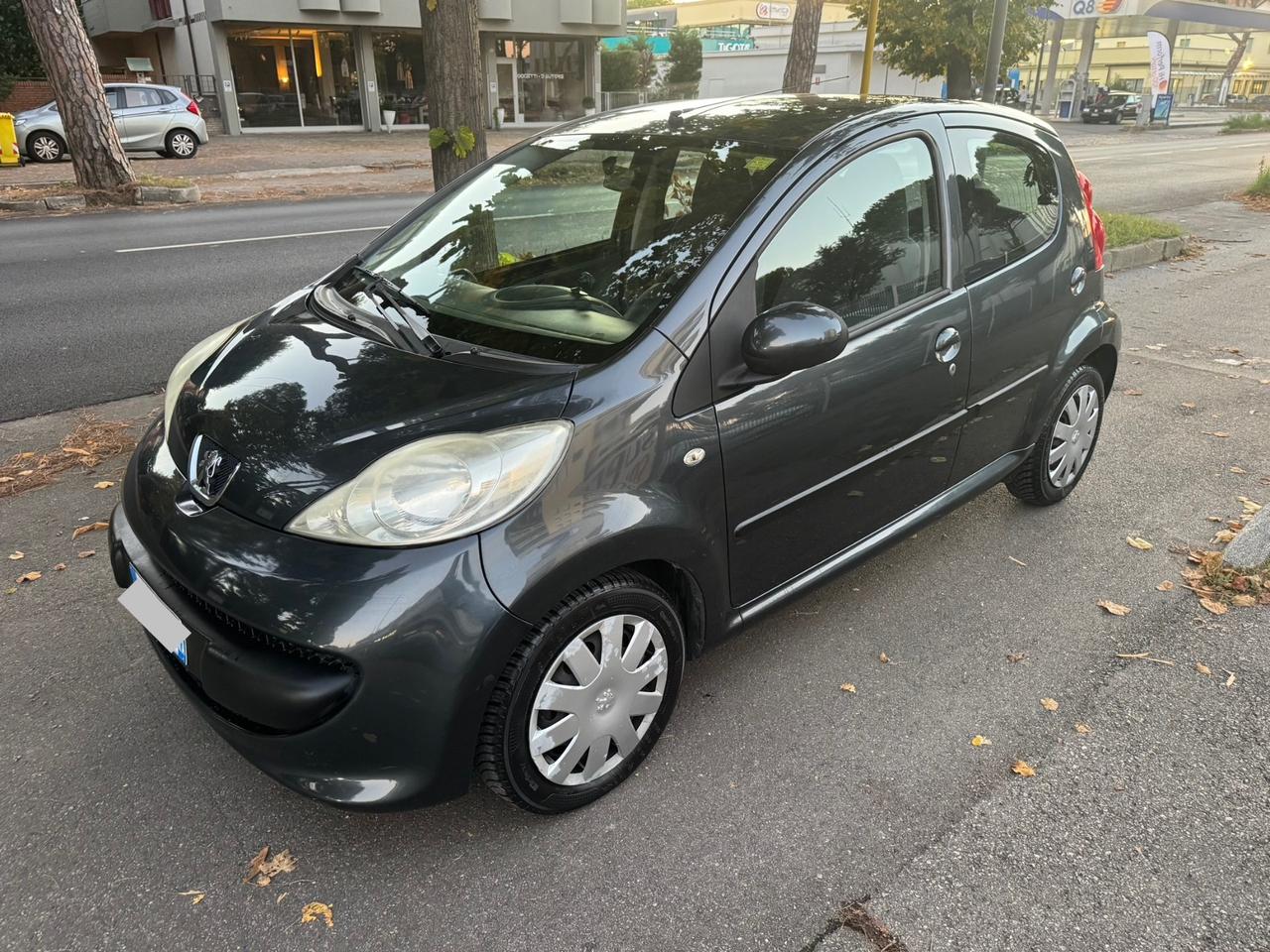 Peugeot 107 1.0 68CV 5p. Neopaten garanzia 12 mesi