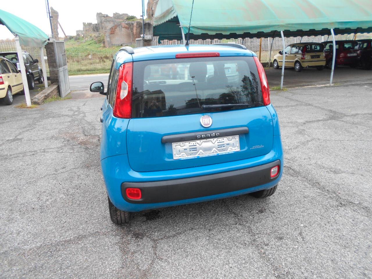 Fiat Panda 1.2 Lounge 5 POSTI NEOPATENTATI