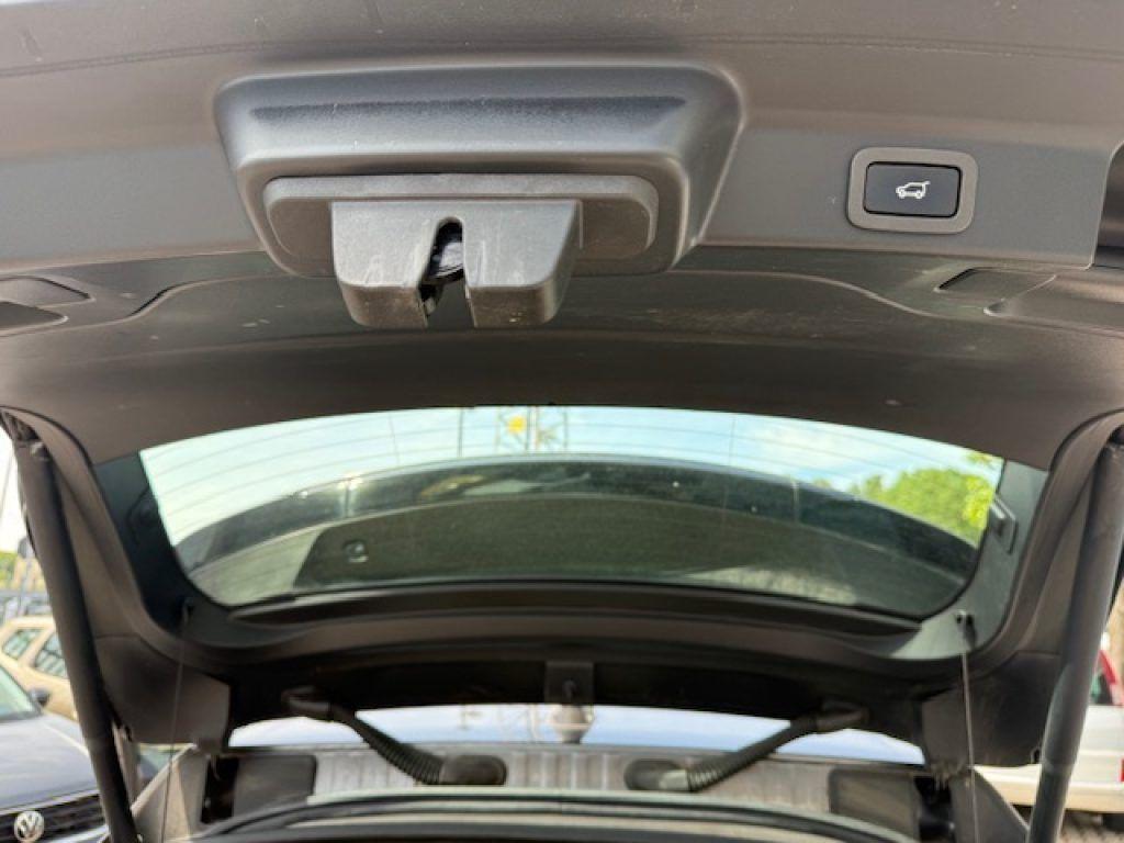 Jaguar F-Pace 2.0 D 180 CV aut. Portfolio