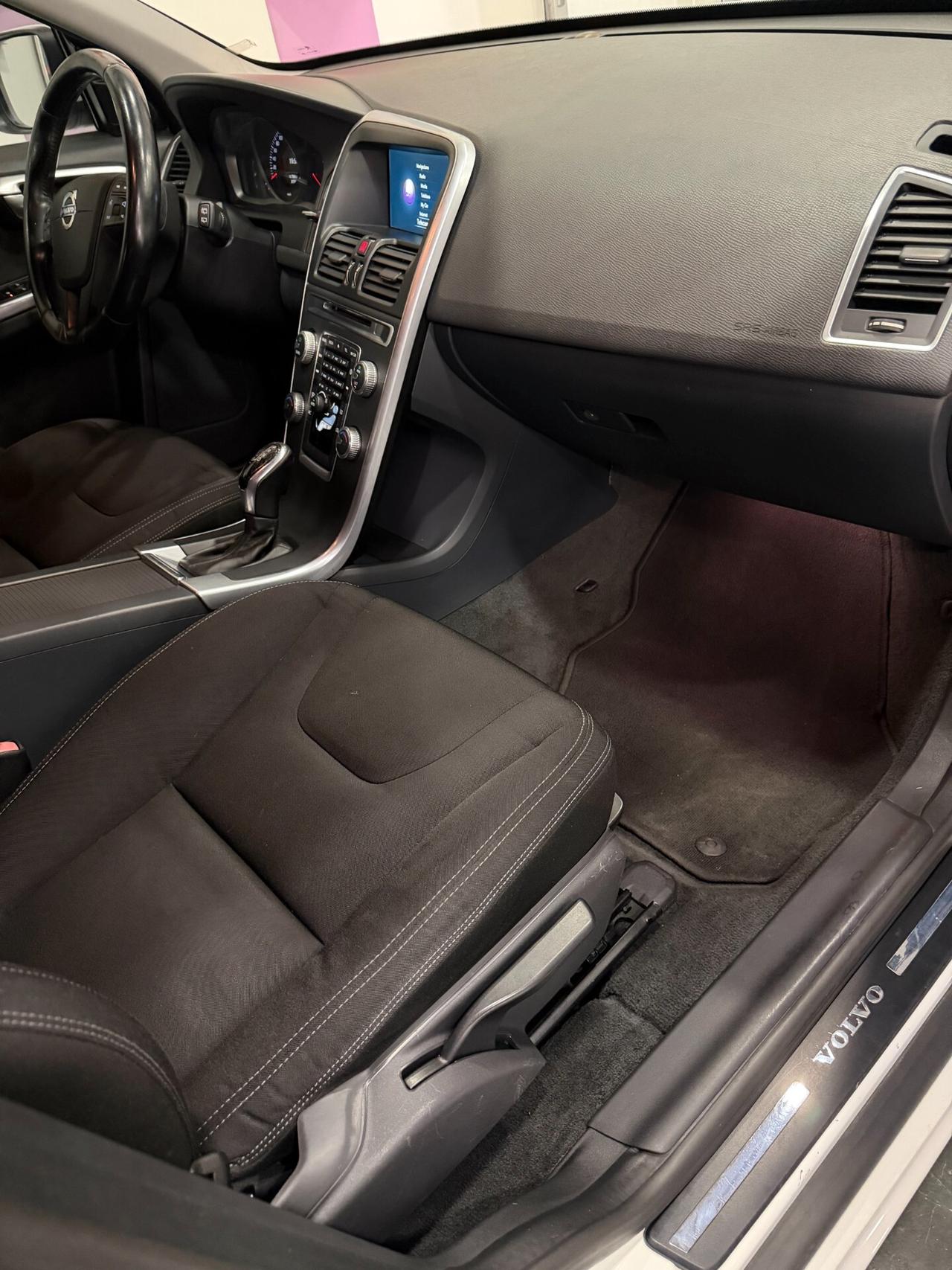 Volvo XC 60 XC60 D3 Geartronic Kinetic