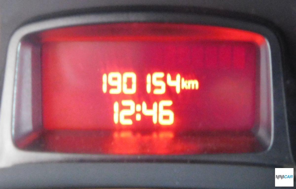 1.2 8V 69CV Titanium Business GPL