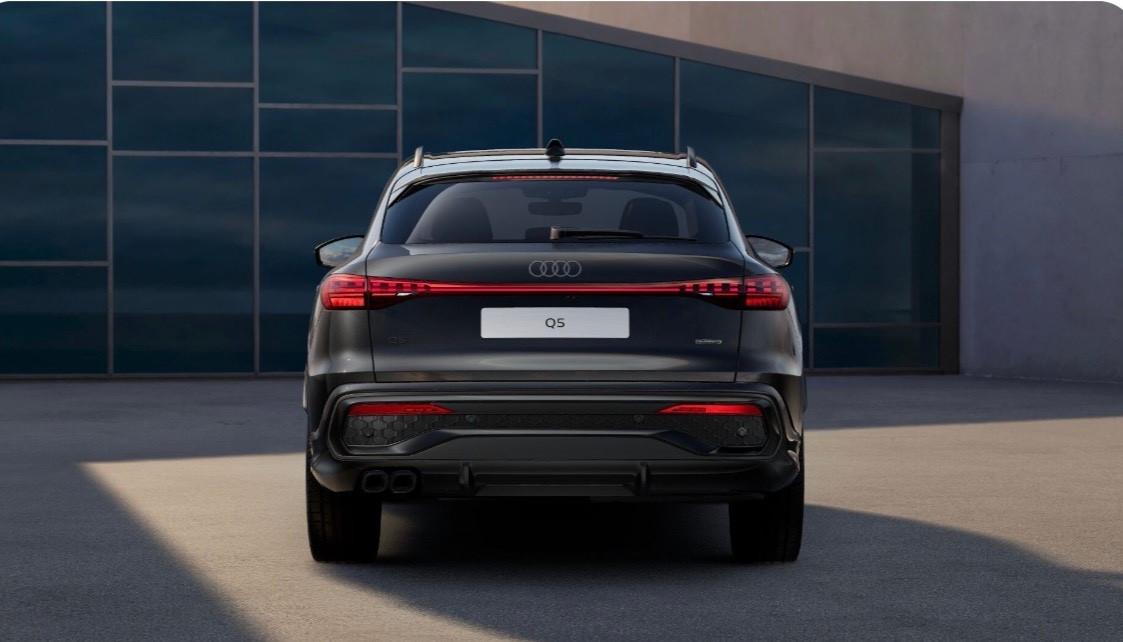 AUDI Q5 SPORTBACK S LINE EDITION 2.0 TDI MHEV QUATTRO S TRONIC 204 CV TETTO MATRIX