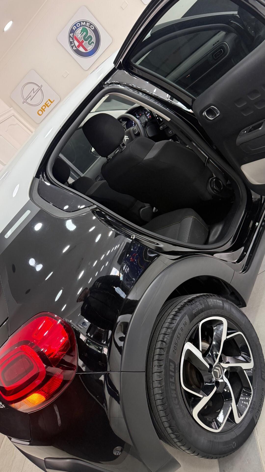 Citroen C3 PureTech 110 S&S EAT6 Shine Pack