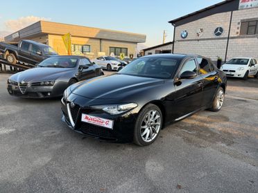 Alfa Romeo Giulia 2.2 Turbodiesel 150 CV AT8