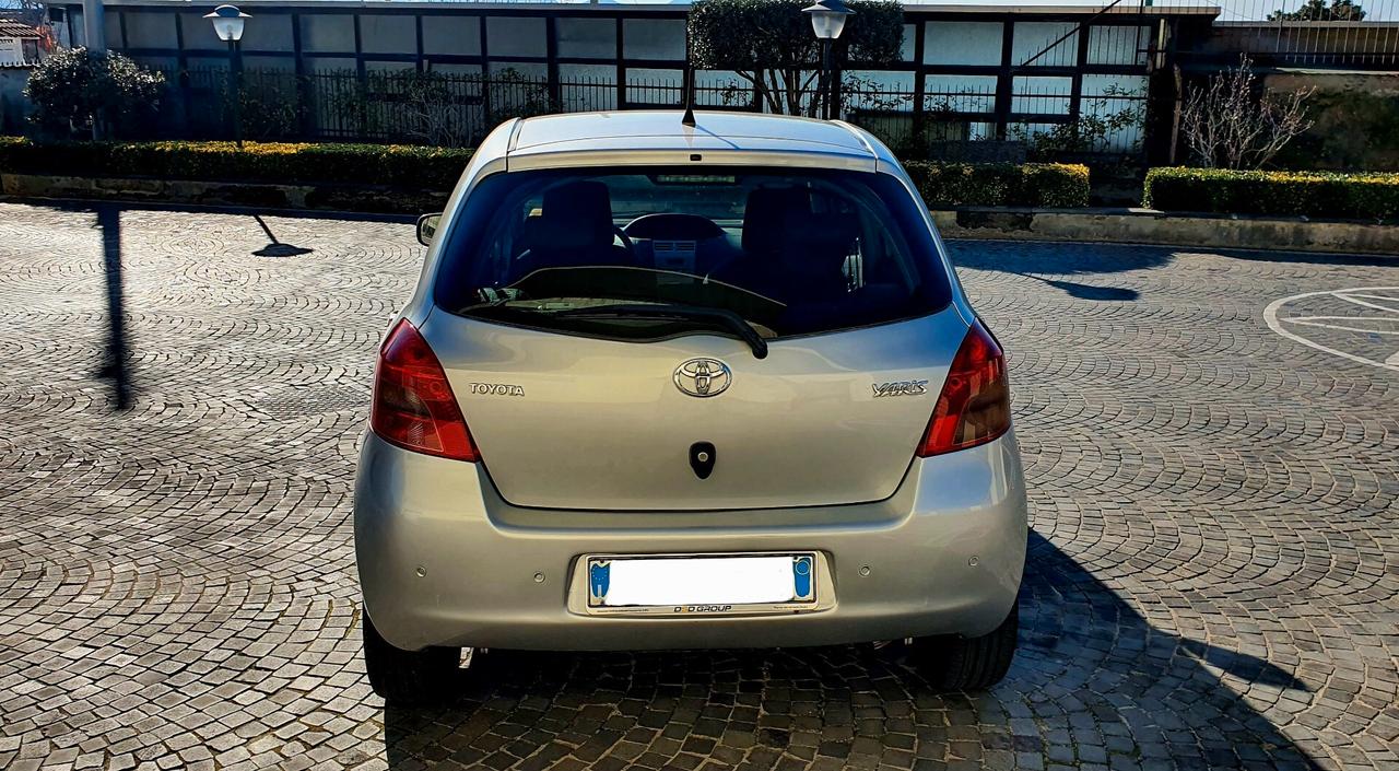 Toyota Yaris 1.4 D-4D 5 porte M-MT Sol