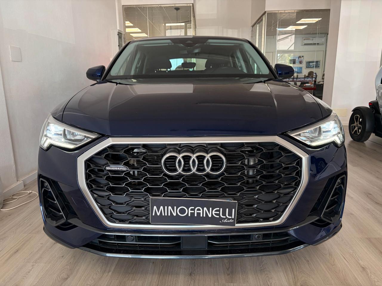 Audi Q3 SPB 40 TDI quattro S tronic Business Plus